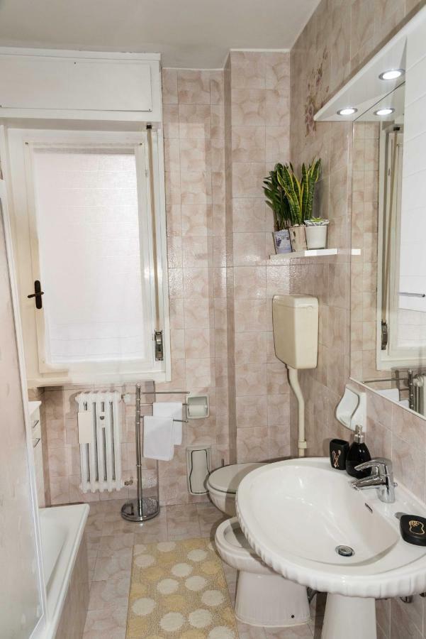 Gabrielli Rooms & Apartments - Fiera Верона Екстериор снимка